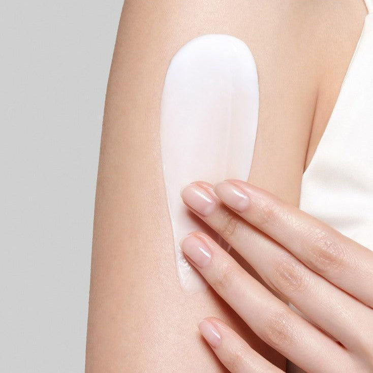 Козметика от Amare Spa Therapy Group