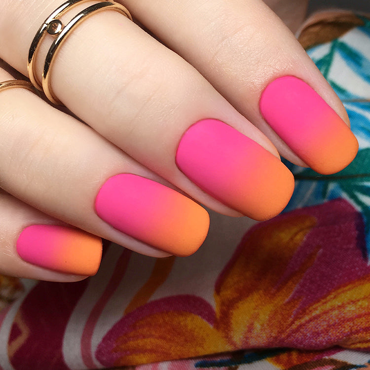 210 Juicy Orange Gum Гел Лак Оранжев 8g