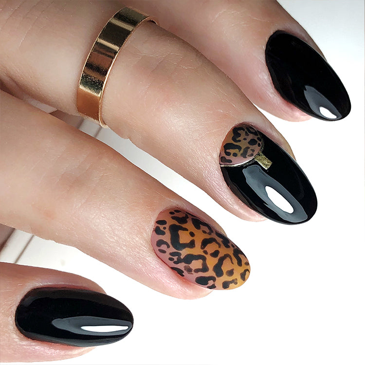 777 Carbon Black Гел Лак 8g